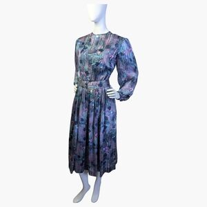 Vintage 70s/80s Romantic Silk Floral Maxi Dress | Size S/M